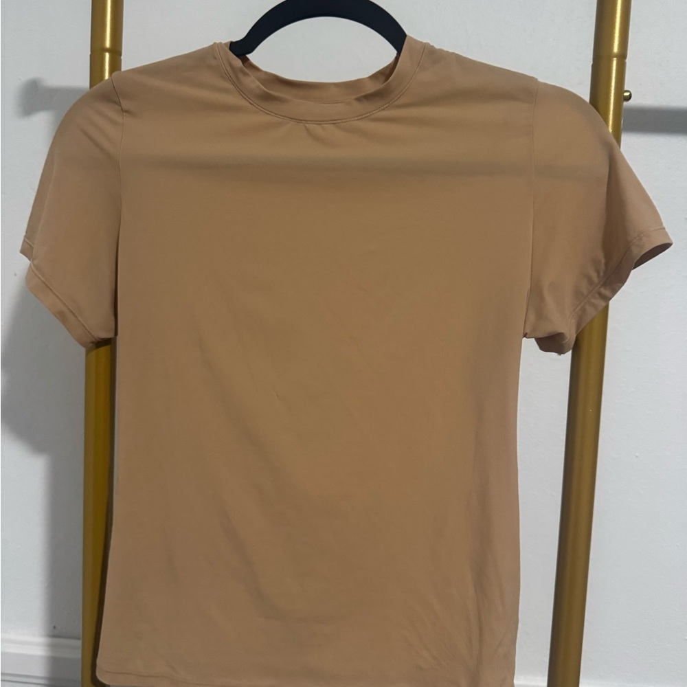 SKIMS- Tan Short Sleeve T-Shirt